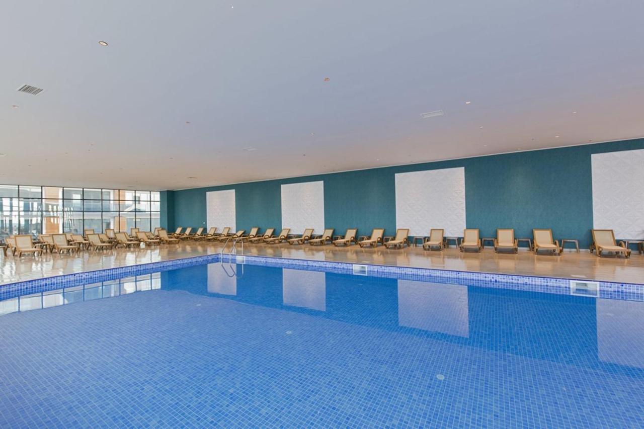 Orbi Beach Tower Aparts Batoemi Buitenkant foto