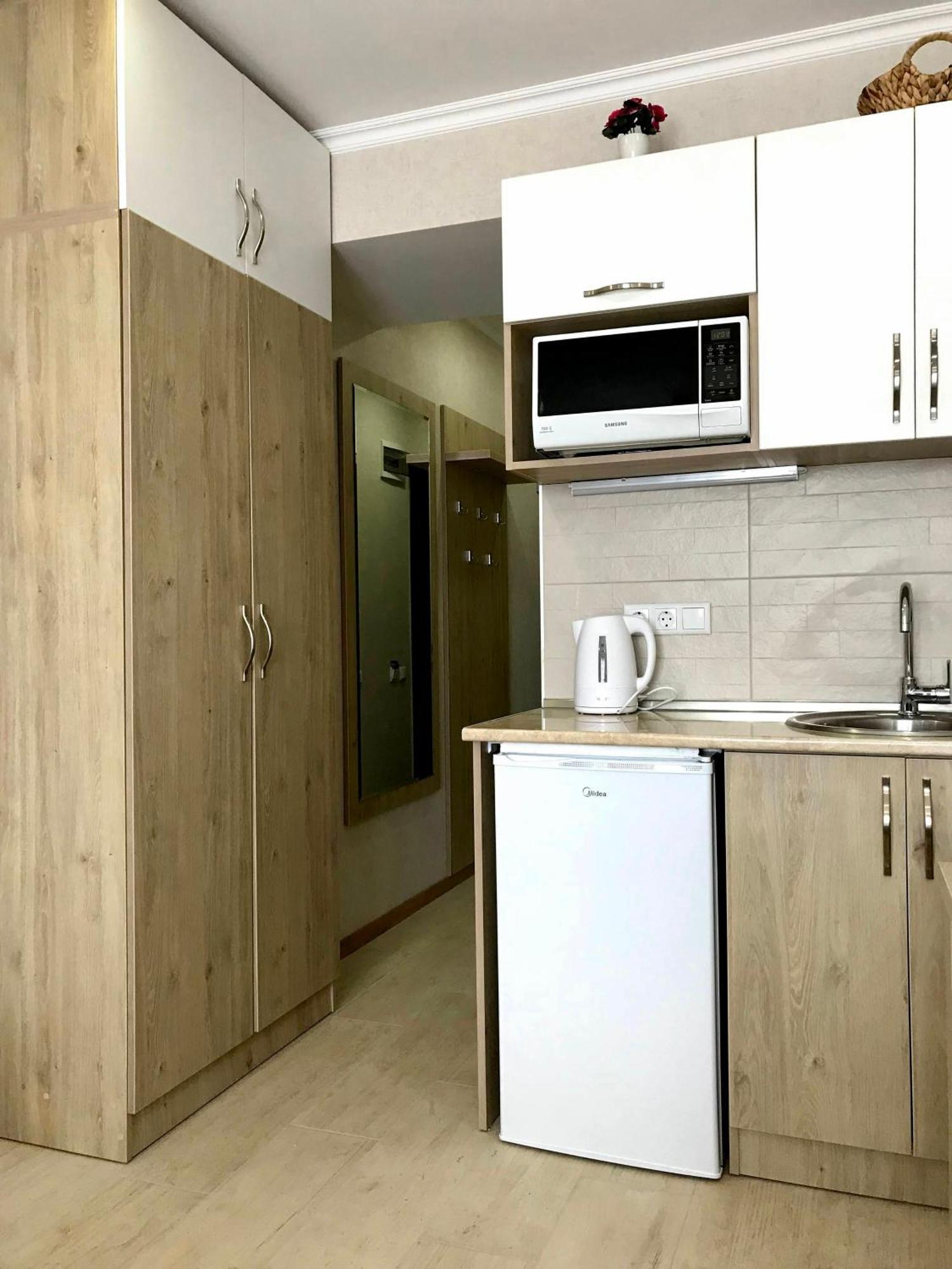 Orbi Beach Tower Aparts Batoemi Buitenkant foto