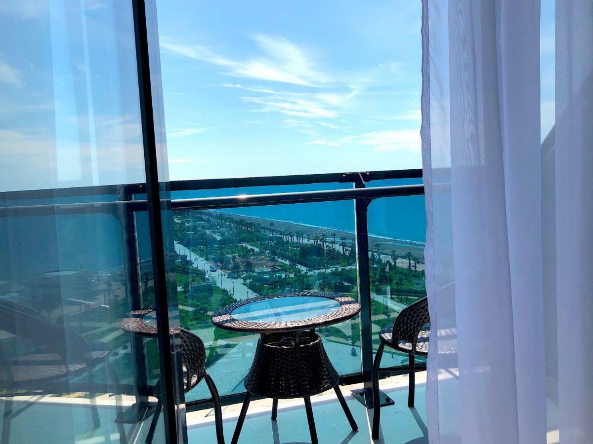 Orbi Beach Tower Aparts Batoemi Buitenkant foto