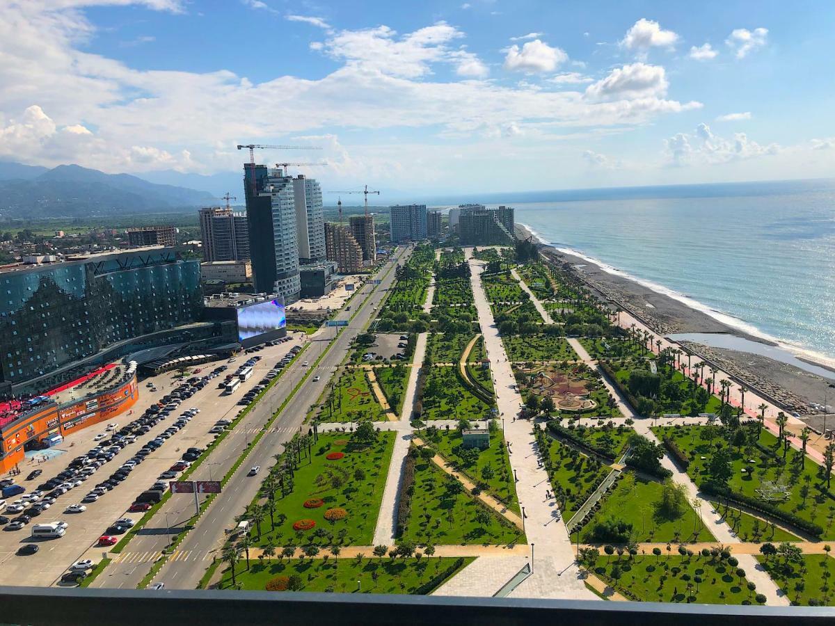 Orbi Beach Tower Aparts Batoemi Buitenkant foto